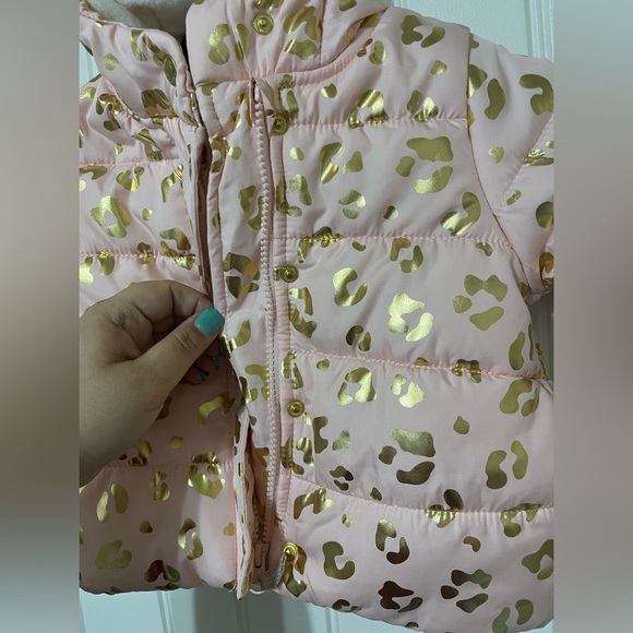 Carter’s Pink Leopard Puffer Jacket with hoodie girls sz 12m. - Picture 4 of 5